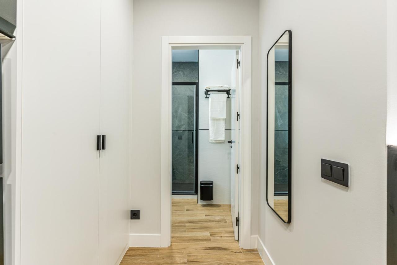 Vr Latina Apartments 马德里 外观 照片