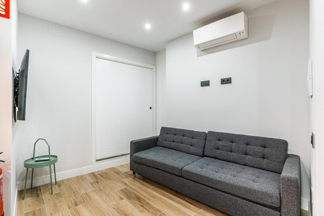 Vr Latina Apartments 马德里 外观 照片