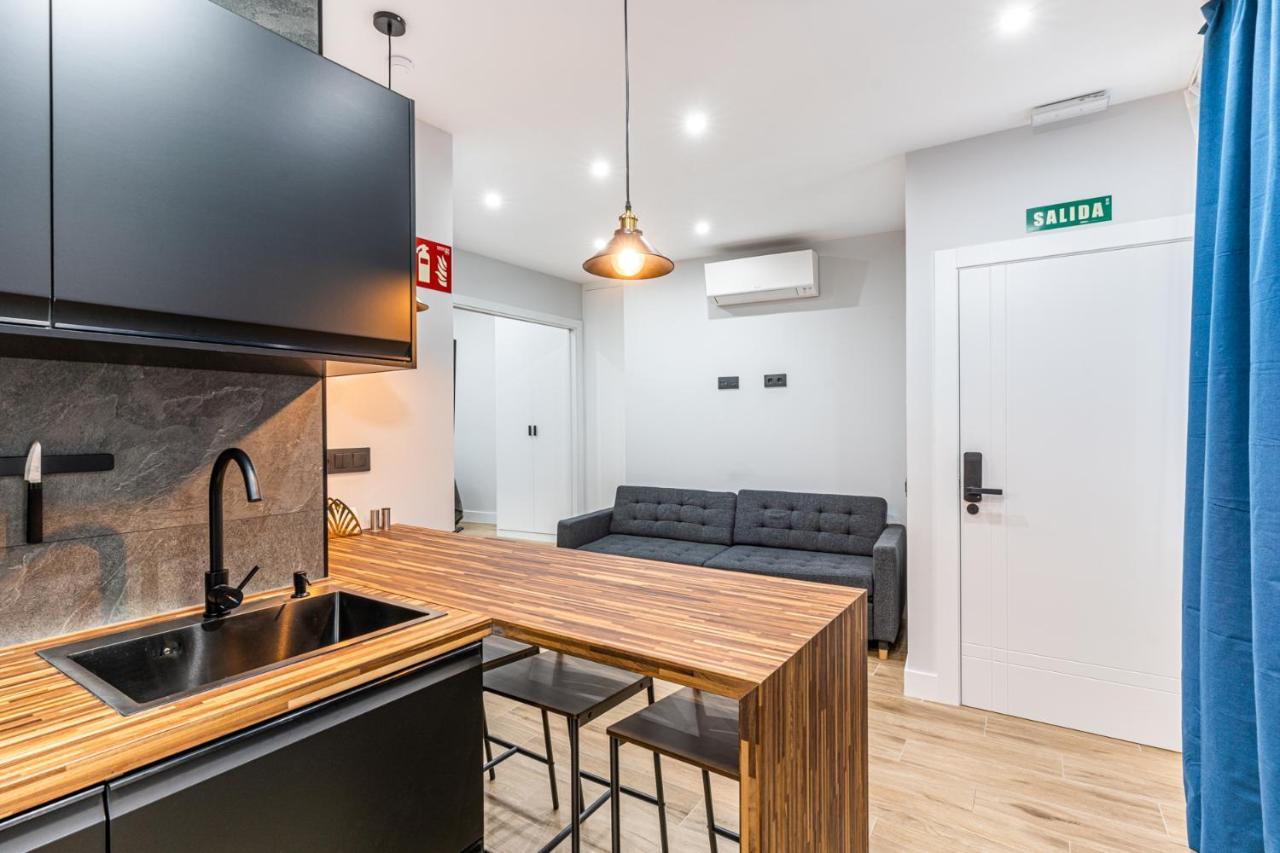 Vr Latina Apartments 马德里 外观 照片