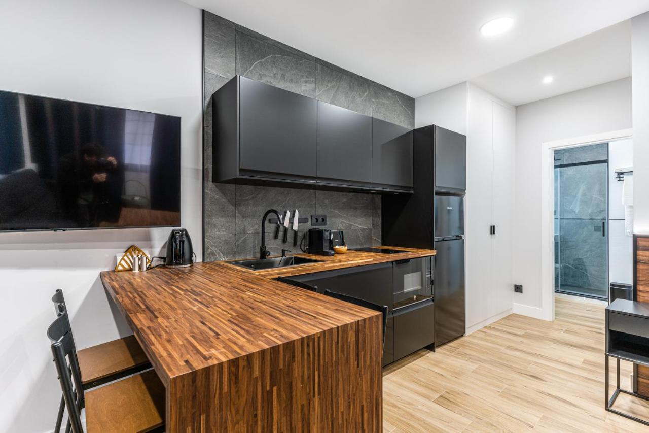 Vr Latina Apartments 马德里 外观 照片