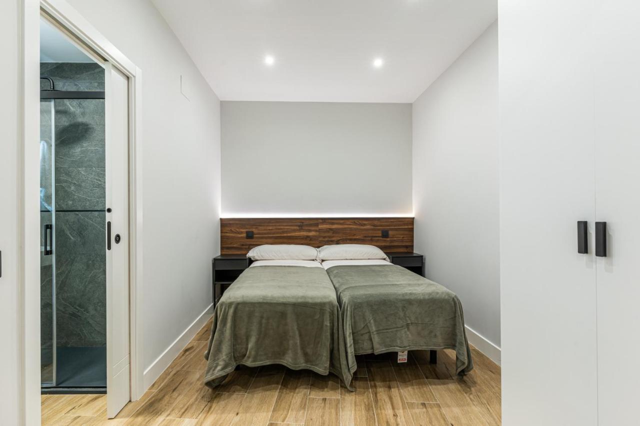 Vr Latina Apartments 马德里 外观 照片